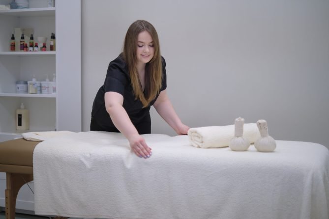 Full Body Massage